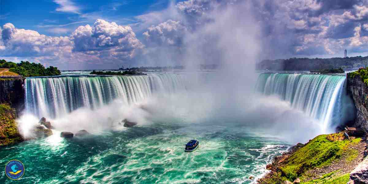 canada-attractions0-_11zon.jpg