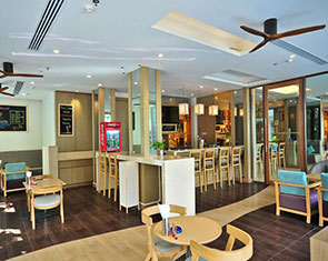 The-ASHLEE-Plaza-Patong-Hotel-&-Spa-Phuket10.jpg