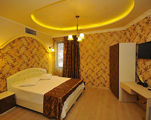 Iberia-Hotel-Batumi1.jpg