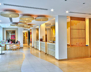 The-ASHLEE-Plaza-Patong-Hotel-&-Spa-Phuket14.jpg